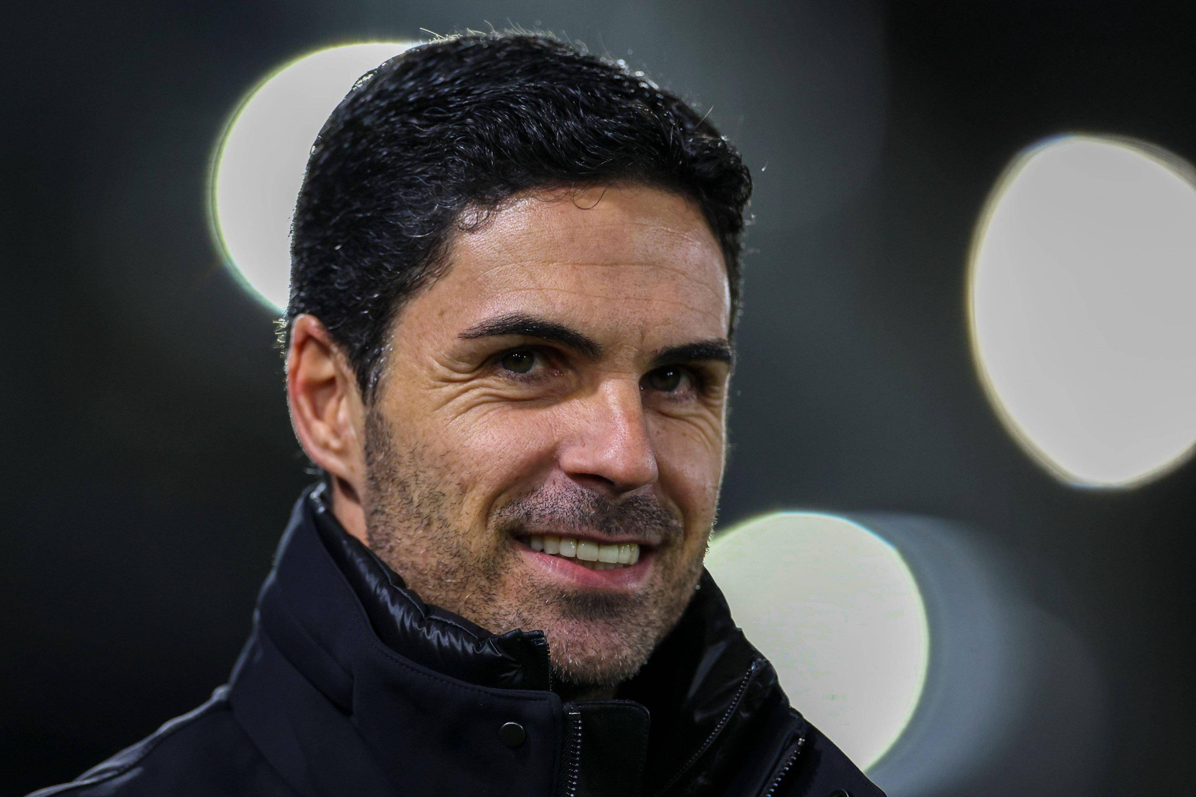 爱游戏关于转会期突围战来临，阿森纳围绕荷甲官宣签约，媒体盛赞，控场能力受关注的信息